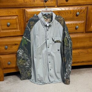 Mossy Oak Tan and Camouflage Shirt